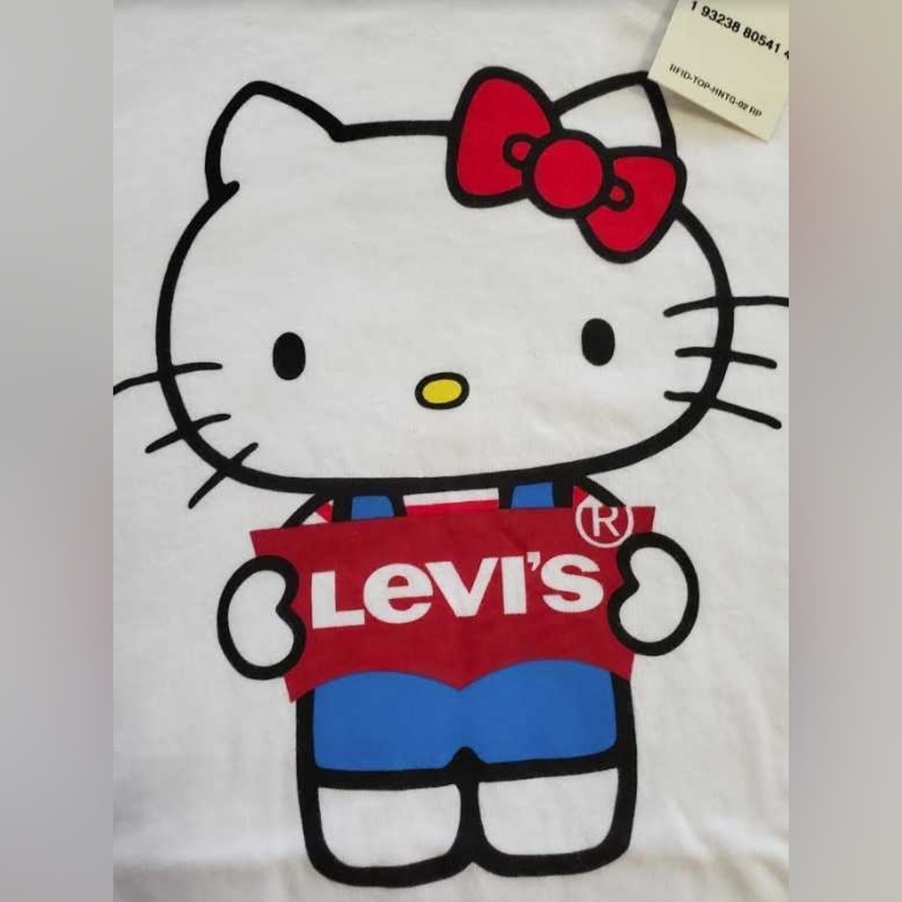 Levi's x Hello Kitty White and Red Short Sleeve Tee